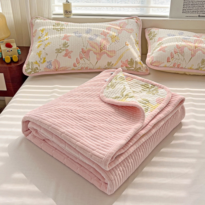 91家纺网 家纺一手货源 找家纺 2024新款水洗全棉牛奶绒床盖四件套 浮春绘