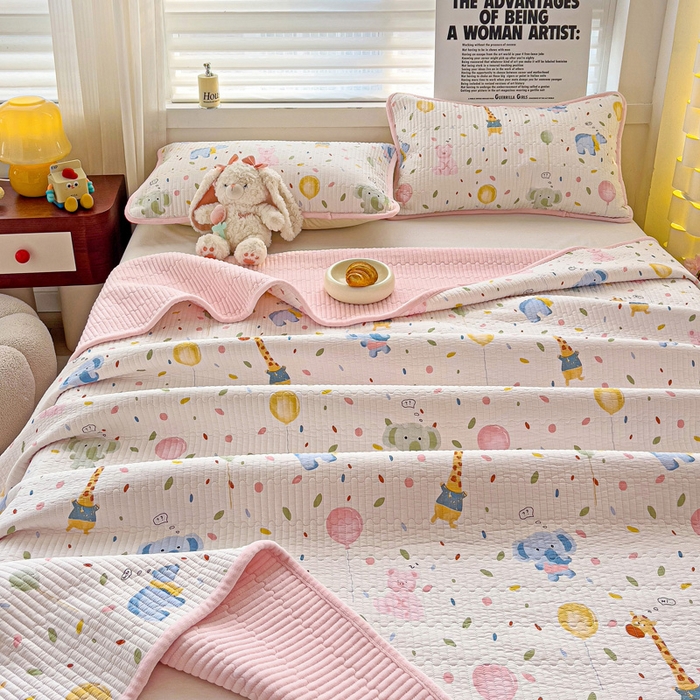 91家纺网 家纺一手货源 找家纺 2024新款水洗全棉牛奶绒床盖三件套 游乐园