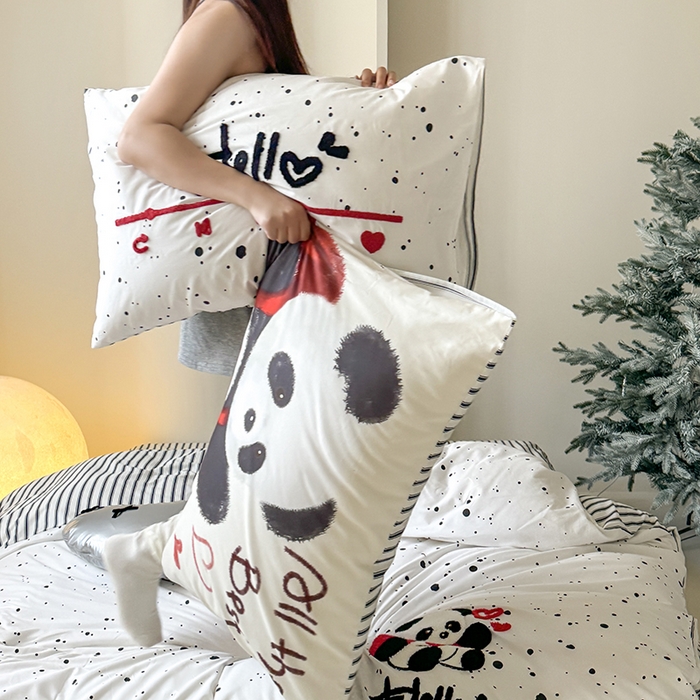 91家纺网 家纺一手货源 找家纺 2024春季新品毛巾绣13370全棉卡通系列四件套 熊猫