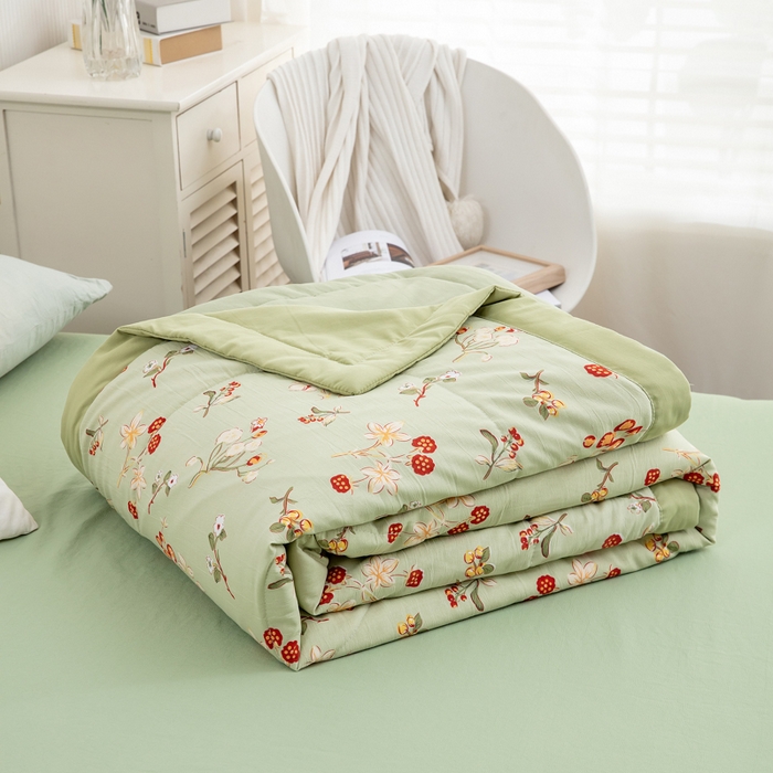 91家纺网 家纺一手货源 找家纺 梦莎被业 2025新款A类水洗棉麻夏凉被夏被四件套棉麻双层纱大豆夏被空调被直播热款-主图一 夏日风情