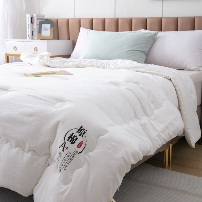 91家纺网 家纺一手货源 找家纺 梦莎被业 2025新款原棉被子被芯 软软米白