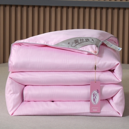 91家纺网 家纺一手货源 找家纺 尚品家纺 2024新款全棉提花蚕丝子母被冬被春秋被被子 樱花粉