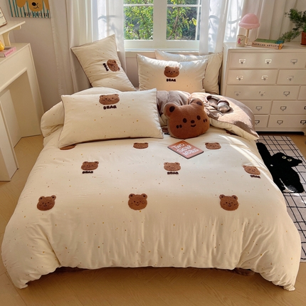 2025新款牛奶绒+全棉毛巾绣四件套 乖乖熊