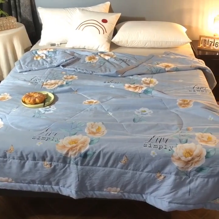 91家纺网 家纺一手货源 找家纺 梦莎被业 2025新款水洗棉印花亲肤可水洗夏凉被空调被四季被夏被被子被芯 国色天香蓝