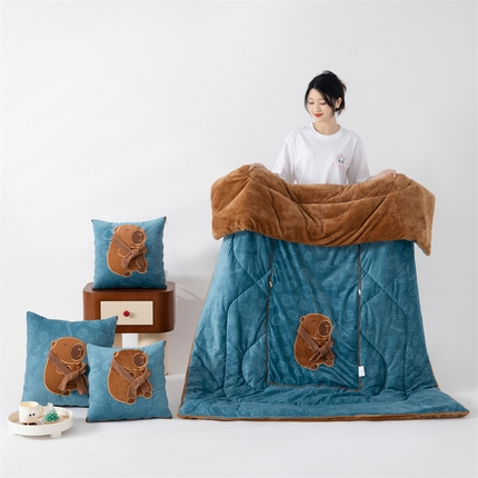 翰轩家居 2024新款宝宝绒围巾豚多功能抱枕被 围巾豚-宾利蓝