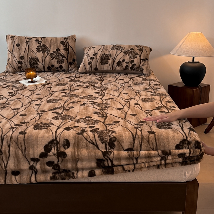 91家纺网 家纺一手货源 找家纺 子曰 2025新款加厚美拉德兔绒床笠床褥子床护垫 美拉德-夜影