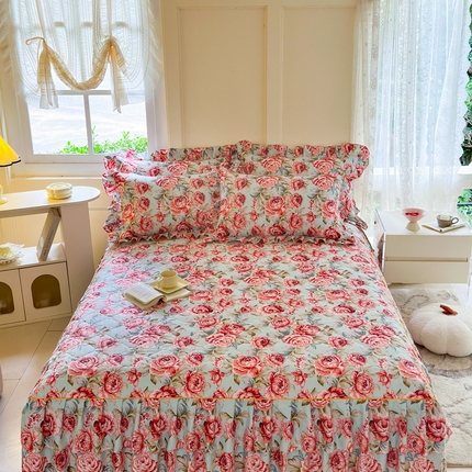 91家纺网 家纺一手货源 找家纺 （总）2024新款印花夹棉床裙三件套