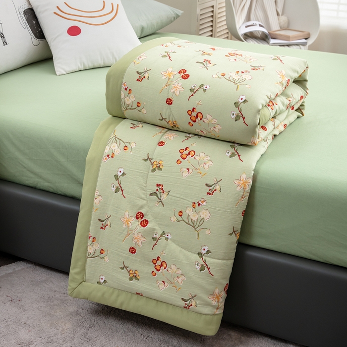 91家纺网 家纺一手货源 找家纺 梦莎被业 2025新款A类水洗棉麻夏凉被夏被四件套棉麻双层纱大豆夏被空调被直播热款-主图一 夏日风情