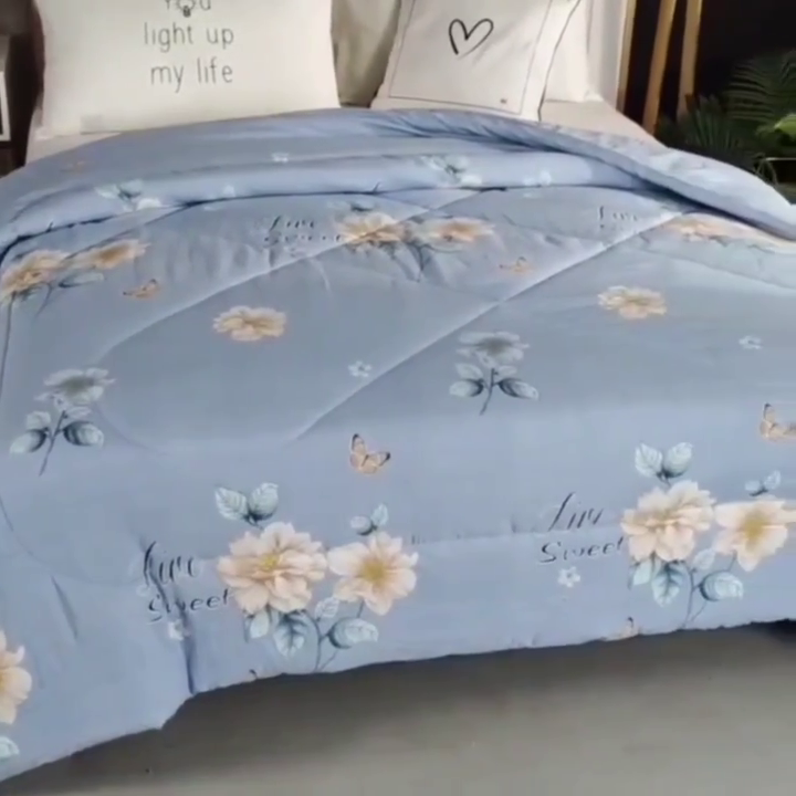 91家纺网 家纺一手货源 找家纺 梦莎被业 2025新款水洗棉印花舒适春秋被四季被夏被冬被被子被芯 国色天香蓝