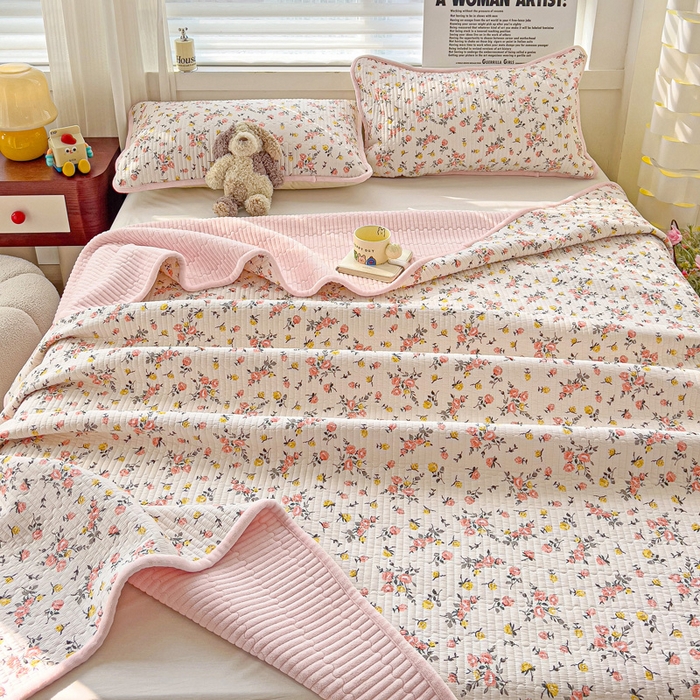 91家纺网 家纺一手货源 找家纺 2024新款水洗全棉牛奶绒床盖三件套 好事花生