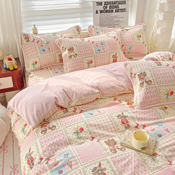 91家纺网 家纺一手货源 找家纺 2024新款水洗全棉牛奶绒床盖四件套 甜甜屋