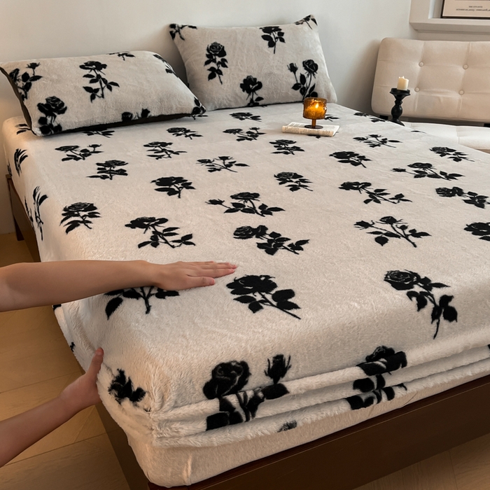 91家纺网 家纺一手货源 找家纺 子曰 2025新款加厚美拉德兔绒床笠床褥子床护垫 美拉德-玫瑰(白)