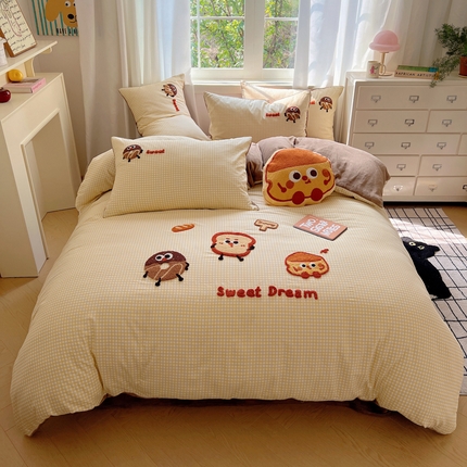 2025新款牛奶绒+全棉毛巾绣四件套 甜甜圈