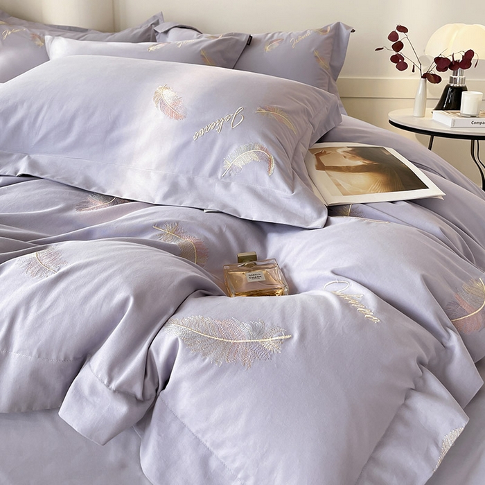 91家纺网 家纺一手货源 找家纺 【A类母婴级】加厚保暖全棉磨毛四件套纯棉刺绣床单被套轻奢风床笠款纯色简约床上用品 洛依-莓蓝