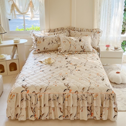 91家纺网 家纺一手货源 找家纺 （总）2024新款印花夹棉床裙三件套