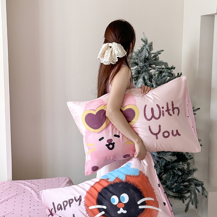 91家纺网 家纺一手货源 找家纺 2024春季新品毛巾绣13370全棉卡通系列四件套 波点柿子猫