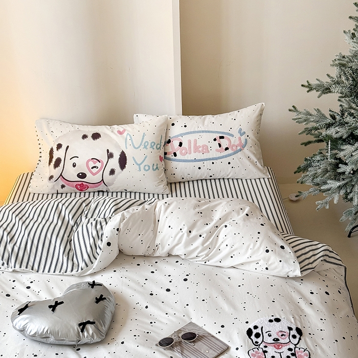 91家纺网 家纺一手货源 找家纺 2024春季新品毛巾绣13370全棉卡通系列四件套 斑点狗