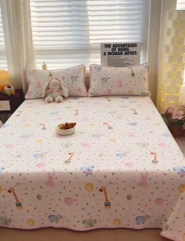 91家纺网 家纺一手货源 找家纺 2024新款水洗全棉牛奶绒床盖三件套 游乐园