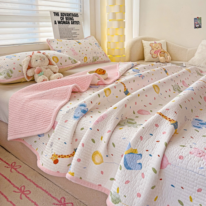 91家纺网 家纺一手货源 找家纺 2024新款水洗全棉牛奶绒床盖三件套 游乐园