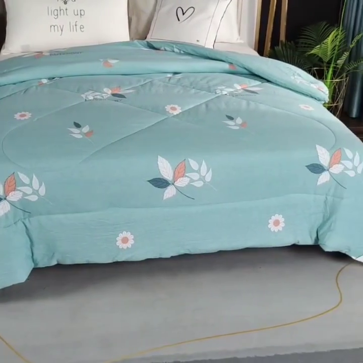 91家纺网 家纺一手货源 找家纺 梦莎被业 2025新款水洗棉印花舒适春秋被四季被夏被冬被被子被芯 一抹清香绿