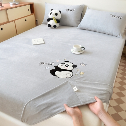鑫钰 2024新款刺绣卡通加厚牛奶绒床笠-花花熊猫 花花熊猫-浅灰