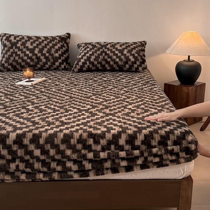 91家纺网 家纺一手货源 找家纺 子曰 2025新款加厚美拉德兔绒床笠床褥子床护垫 美拉德-格调