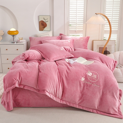 畅畅家纺 2024新款宽边高克重冬季9斤加厚牛奶绒绣花四件套 豆沙