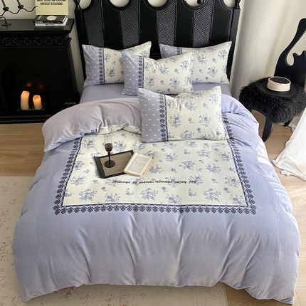 91家纺网 家纺一手货源 找家纺 （总）Sweet dreams甜梦 2024新款全消光数码印花加厚复古碎花牛奶绒四件套-实拍图