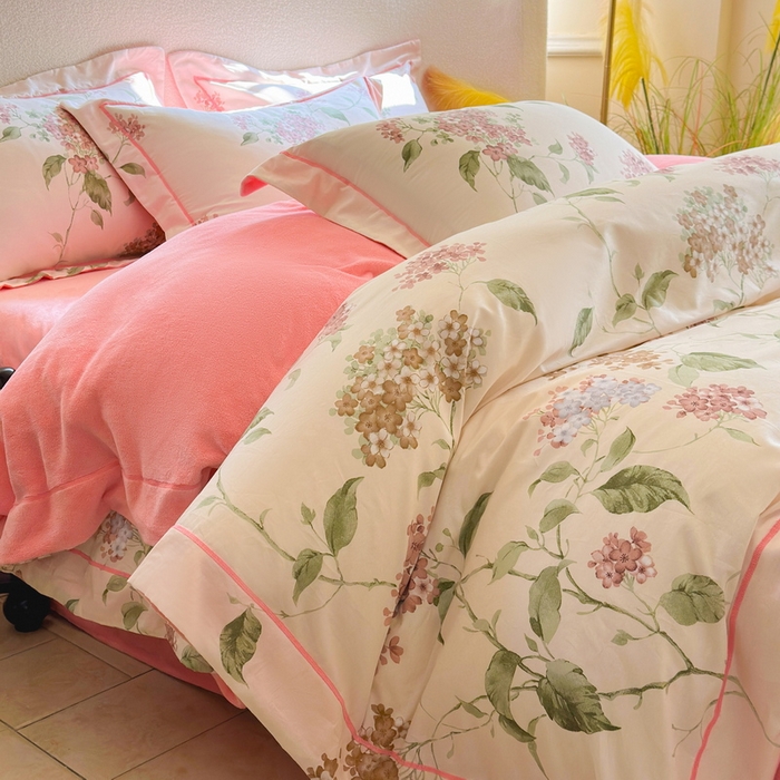 91家纺网 家纺一手货源 找家纺 7V 2024新款单件被套A纯棉B牛奶绒轻奢大宽边一字绣A类133*76全棉喷气宽幅长绒棉高克重全工艺牛奶绒 南枝-粉