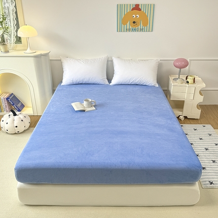 觅妮家纺 2025新款全消光200g保暖牛奶绒纯色简约款床笠 宾利蓝