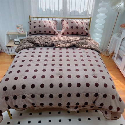 暖居 2024新款牛奶绒豆豆被床盖四件套 咖色大波点