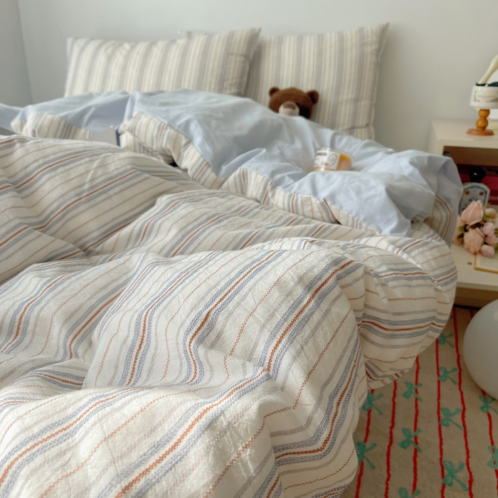 91家纺网 家纺一手货源 找家纺 繁花家居 2024新款亲肤混搭印花四件套系列（提供买家秀） 蓝条蓝底