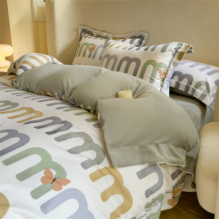 91家纺网 家纺一手货源 找家纺 7V 2024新款单件被套A纯棉B牛奶绒轻奢大宽边一字绣A类133*76全棉喷气宽幅长绒棉高克重全工艺牛奶绒 字母控