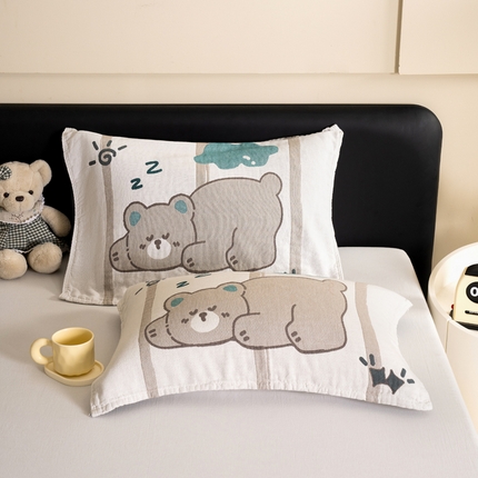 91家纺网 家纺一手货源 找家纺 棠薇家纺 四层纯棉枕巾一对装全棉水洗纱布枕巾2025新款枕头巾男女士防头油枕头垫巾 酣睡熊