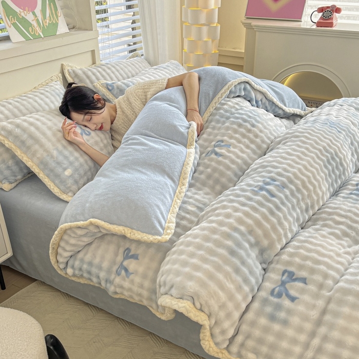 91家纺网 家纺一手货源 找家纺 金喜 2024新款泡泡牛奶绒四件套-欧帝莎 泡泡牛奶绒-拾忆蓝