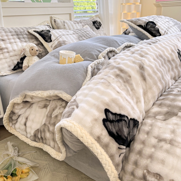 91家纺网 家纺一手货源 找家纺 金喜 2024新款泡泡牛奶绒四件套-欧帝莎 泡泡牛奶绒-蝶恋花灰