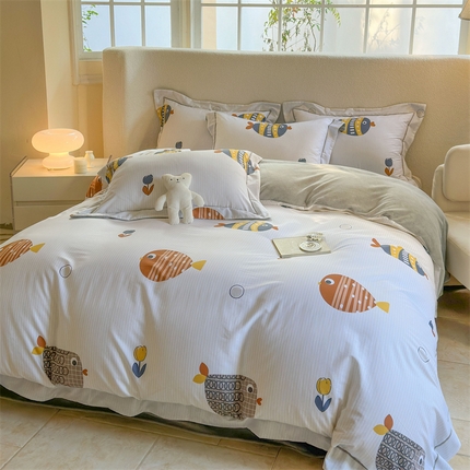 7V 2025新款A纯棉B牛奶绒轻奢大宽边一字绣四件套A类133*76全棉喷气宽幅长绒棉高克重全工艺牛奶绒 罗非鱼