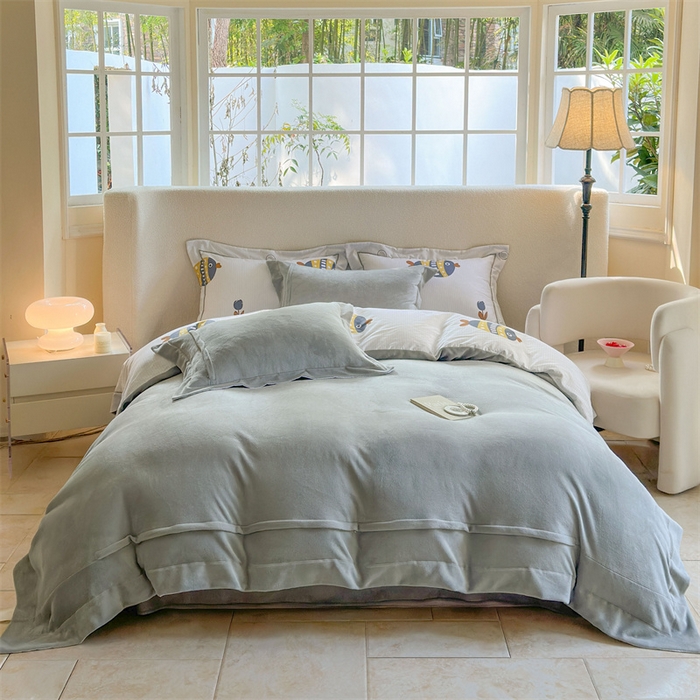 91家纺网 家纺一手货源 找家纺 7V 2024新款单件被套A纯棉B牛奶绒轻奢大宽边一字绣A类133*76全棉喷气宽幅长绒棉高克重全工艺牛奶绒 罗非鱼