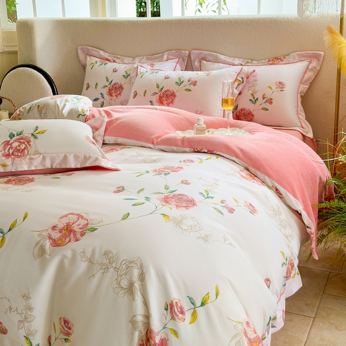 91家纺网 家纺一手货源 找家纺 7V 2024新款单件被套A纯棉B牛奶绒轻奢大宽边一字绣A类133*76全棉喷气宽幅长绒棉高克重全工艺牛奶绒 依梦