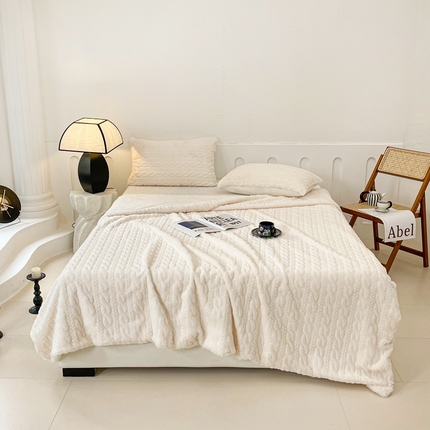 云玲时尚 2025新款高克重360g兔毛麻花绒盖毯 白