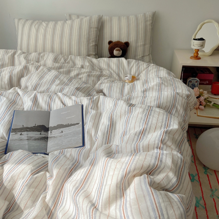 91家纺网 家纺一手货源 找家纺 繁花家居 2024新款亲肤混搭印花四件套系列（提供买家秀） 蓝条蓝底