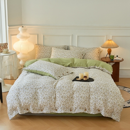 91家纺网 家纺一手货源 找家纺 yyds网供 2024新款小碎花纽扣款田园风四件套非全棉纯棉日式水洗棉三件套花卉 爱丽丝-绿