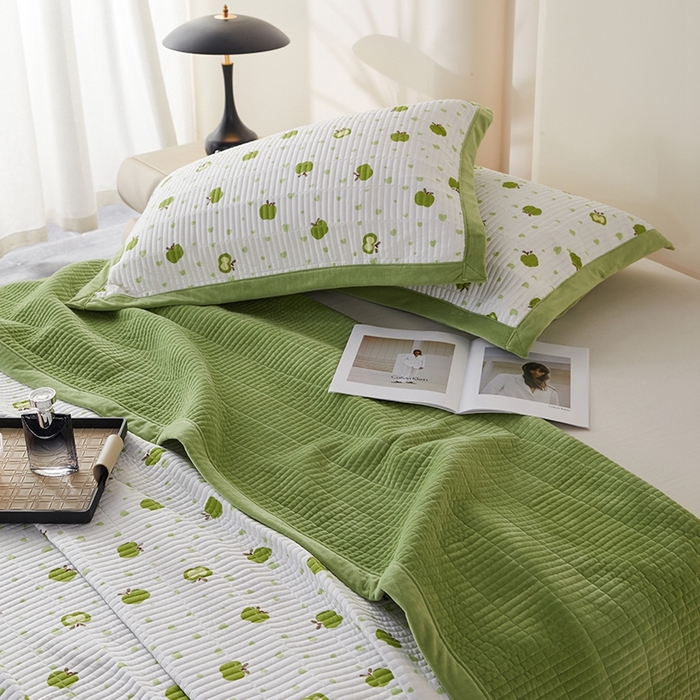 91家纺网 家纺一手货源 找家纺 莎果家纺 2025秋冬一面天丝一面绒高温砂洗床盖三件套 甜味日记