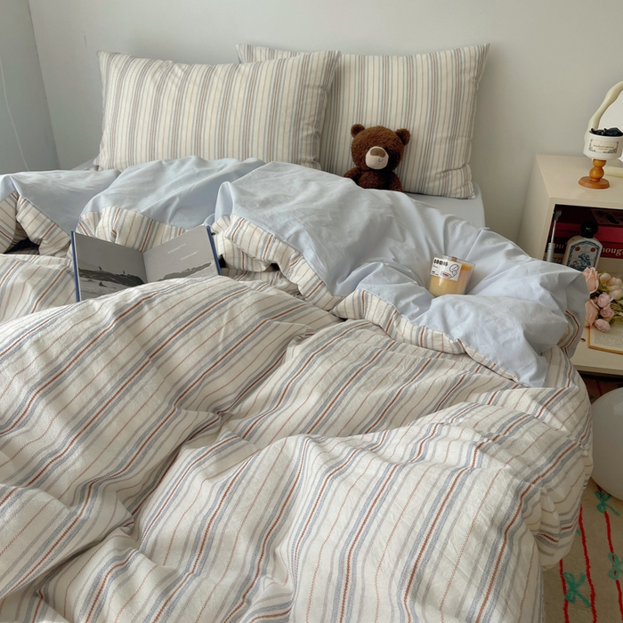 91家纺网 家纺一手货源 找家纺 繁花家居 2024新款亲肤混搭印花四件套系列（提供买家秀） 蓝条蓝底