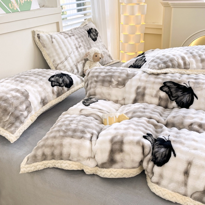 91家纺网 家纺一手货源 找家纺 金喜 2024新款泡泡牛奶绒四件套-欧帝莎 泡泡牛奶绒-蝶恋花灰