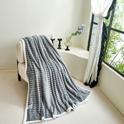 91家纺网 家纺一手货源 找家纺 （总）鹏程 24款300克抽条毛毯高克重法莱绒牛奶绒贝贝绒毛毯