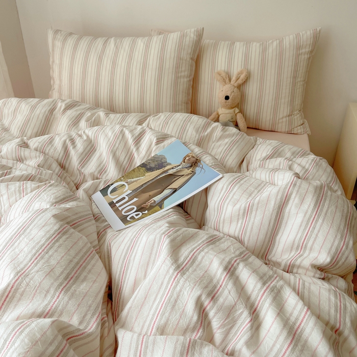 91家纺网 家纺一手货源 找家纺 繁花家居 2024新款亲肤混搭印花四件套系列（提供买家秀） 粉条粉底