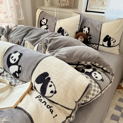 91家纺网 家纺一手货源 找家纺 （总）繁花家居 2024新款高克重ins少女心印花牛奶绒四件套系列