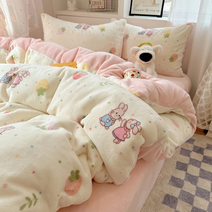 91家纺网 家纺一手货源 找家纺 （总）繁花家居 2024新款高克重ins少女心印花牛奶绒四件套系列