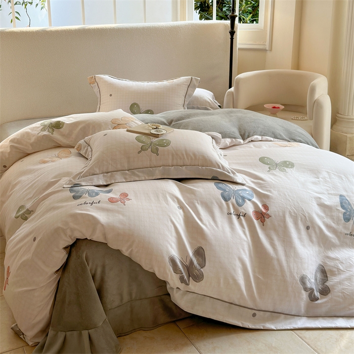 91家纺网 家纺一手货源 找家纺 7V 2024新款单件被套A纯棉B牛奶绒轻奢大宽边一字绣A类133*76全棉喷气宽幅长绒棉高克重全工艺牛奶绒 蝶舞